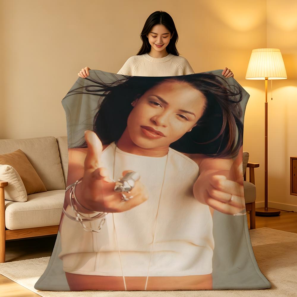 Music A-Aaliyah Throw High-Density Short Plush Blanket Soft Skin-Friendly for Sofa Nap Air-Conditioned Room
