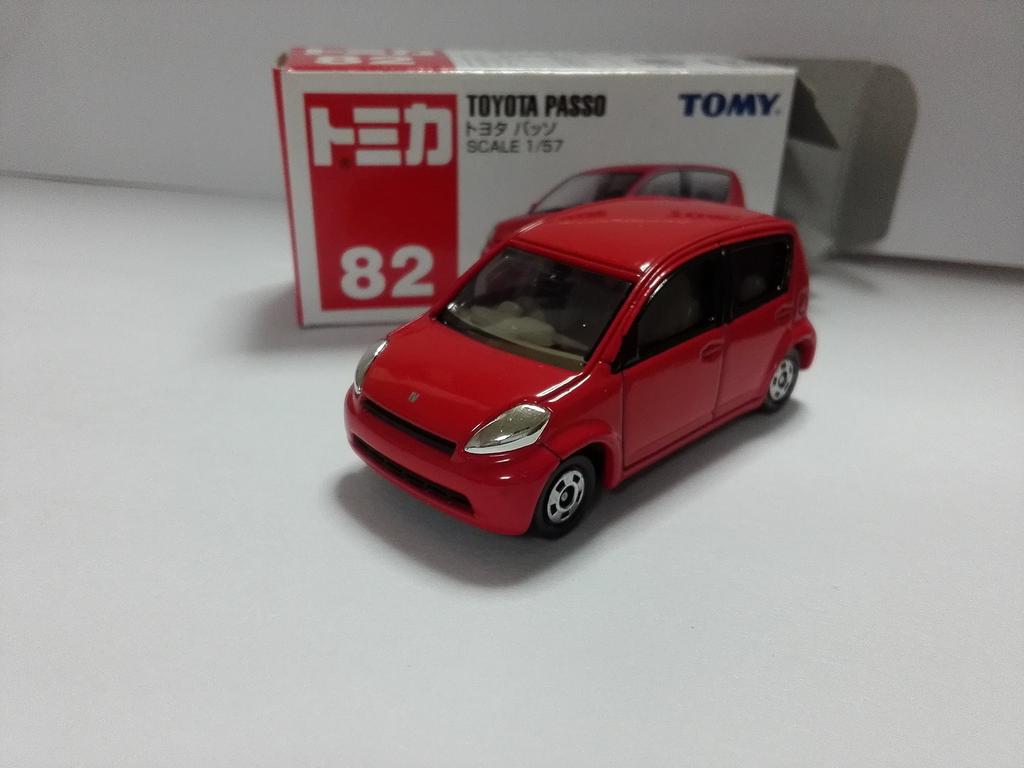 Vyprodaná Tomica Toyota Passo RE My Shop s průhledným obalem CMC č. 82