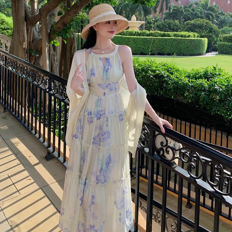 

French Floral Halter Maxi Dress - Off-Shoulder, Sleeveless, Cinched Waist, Fairy Forest Style S (80-95 kg recommended)