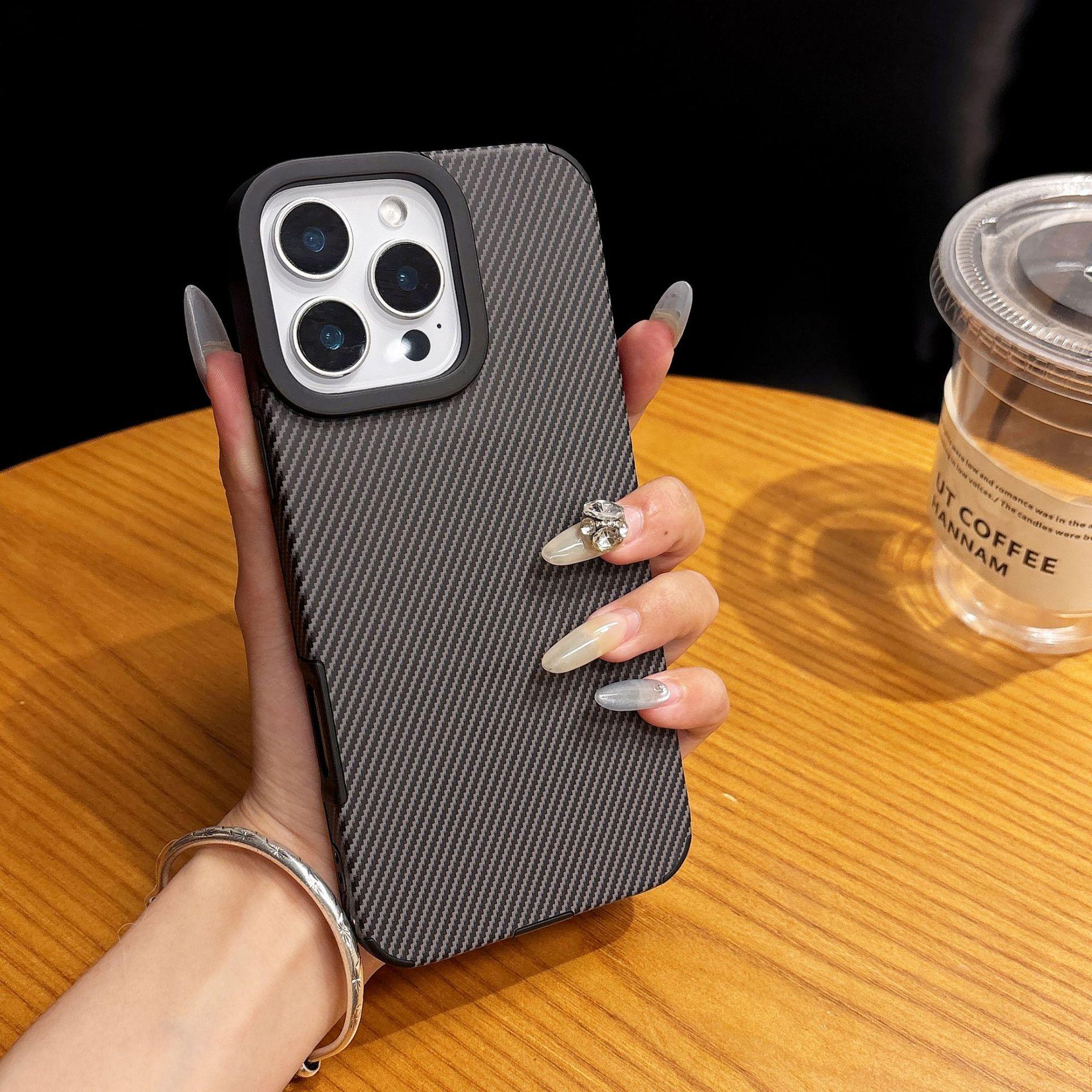 

The Carbon Fiber Textured Phone Case Is Suitable for IPhone16promax Wristband Stand and Apple 15 with Built-in Magnetic Case iPhone11