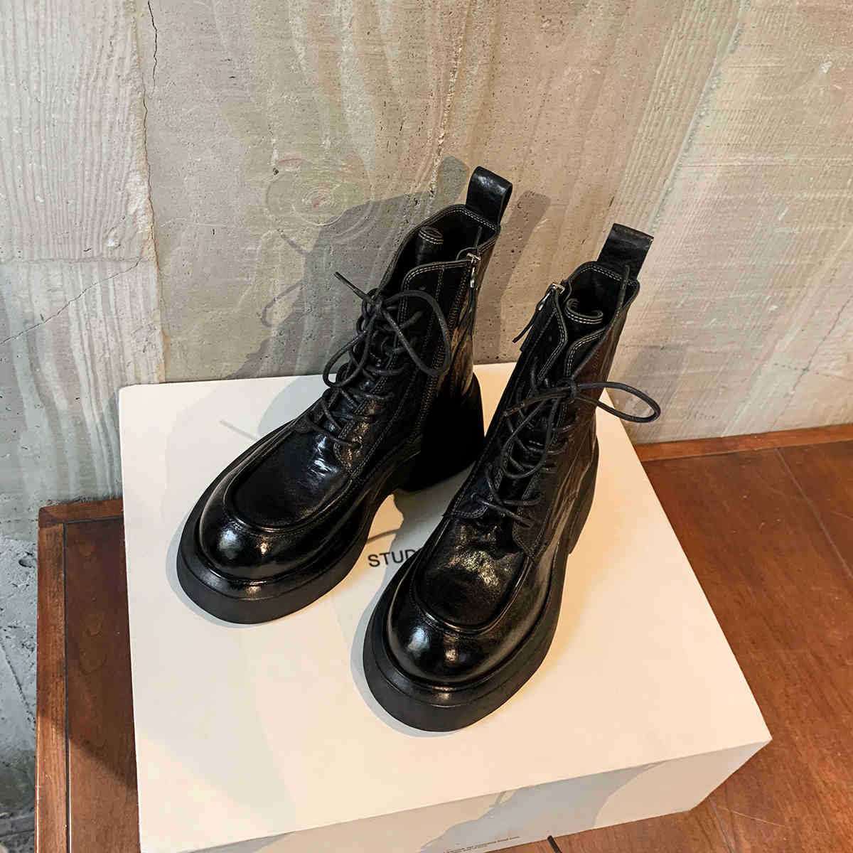 

Grape mom studiolee Sicilian sunset~ round head thick-soled lace-up Martin boots women s thick heel short boots women s horse 35