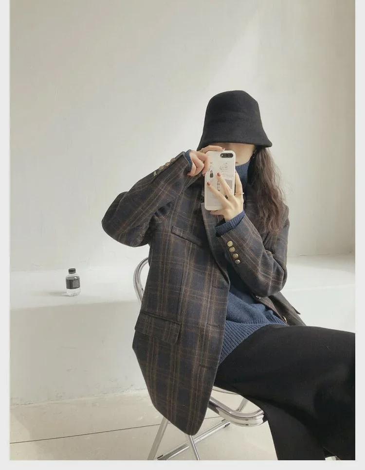 New Autumn/Winter Plaid Woolen Coat - Plus Size, Medium Length (Fat MM 21607)