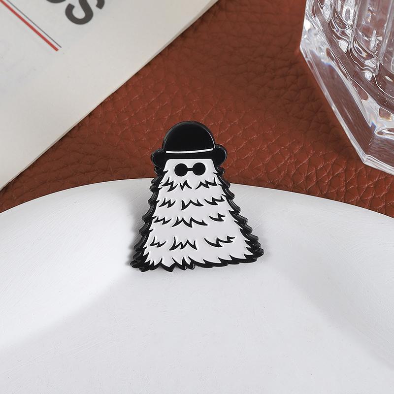 Fantasy Comedy Movies Enamel Pins Custom Cousin Brooches Lapel Badges Clothes Funny Jewelry Gift for Friends