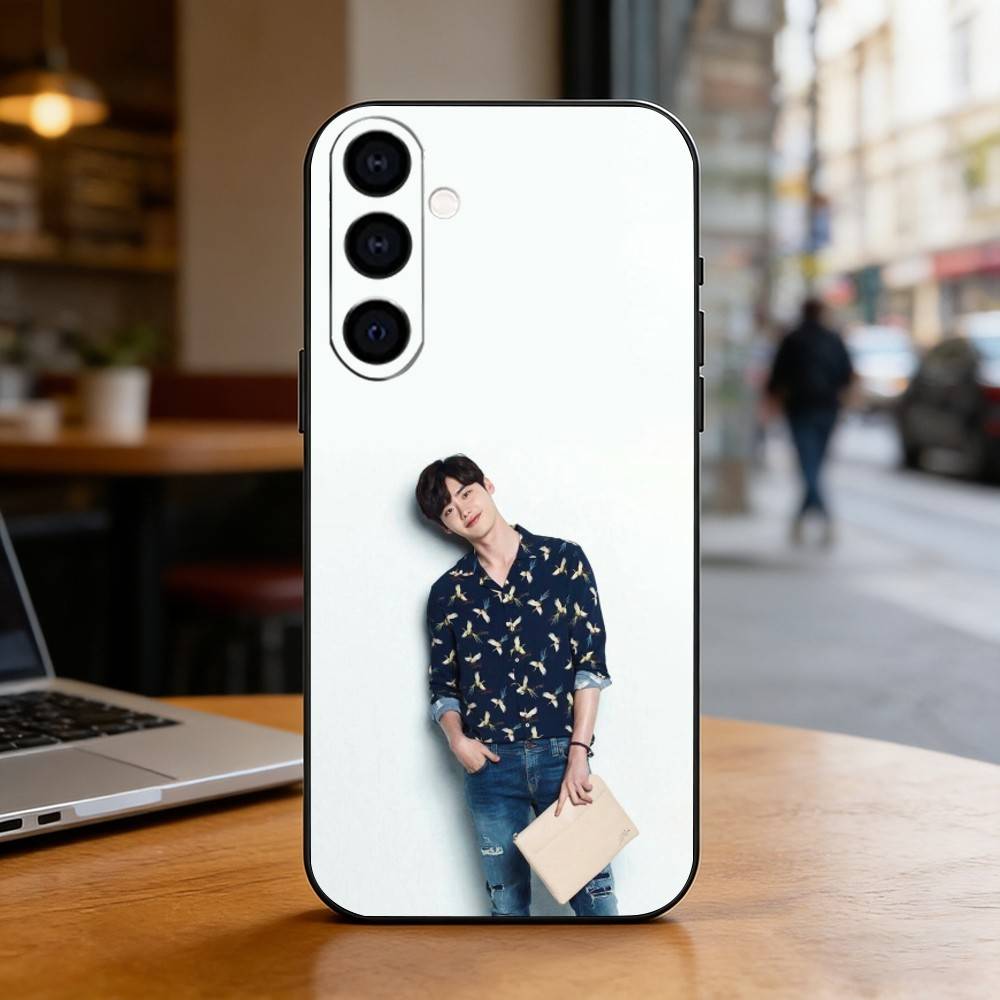 Korean Actor Lee Jong-suk Phone Case For Samsung Galaxy A73,A72,A71,A70,A53,A52,A51,Others Soft Black Cover