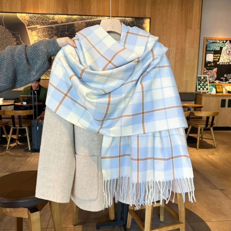 New version of high-value thick-line plaid scarf, winter outdoor cold-proof neck protection, warm, thickened soft contrasting scarf