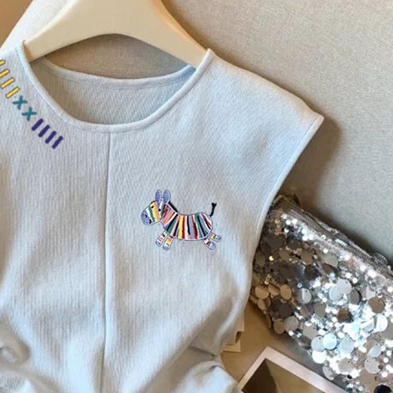 Cartoon Embroidery O Neck Knit Vest Tops Women Summer Slim Fit Sleeveless Pullover Top Female 2025