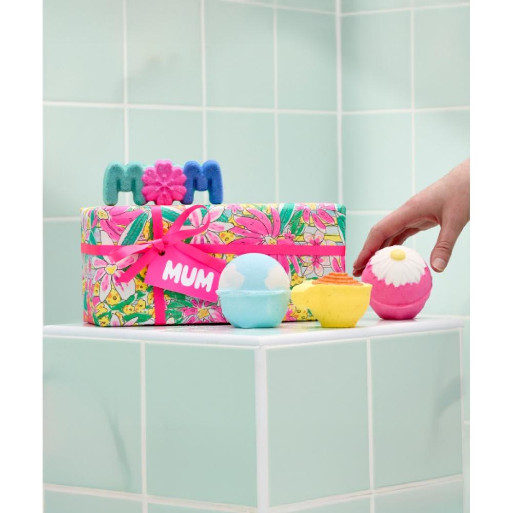 Lush [mothers] Mom   Gifts none