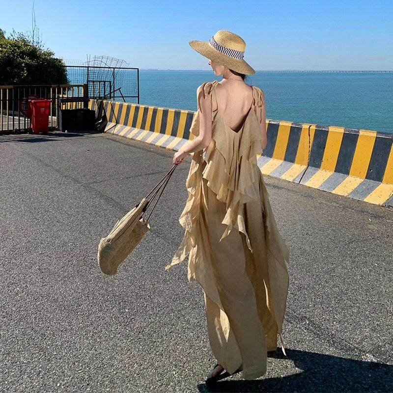 Design Seaside Vacation Suit Wear Women's Summer Lotus Leaf Edge Streamer Vest Loose Wide-leg Pants Two-piece Set