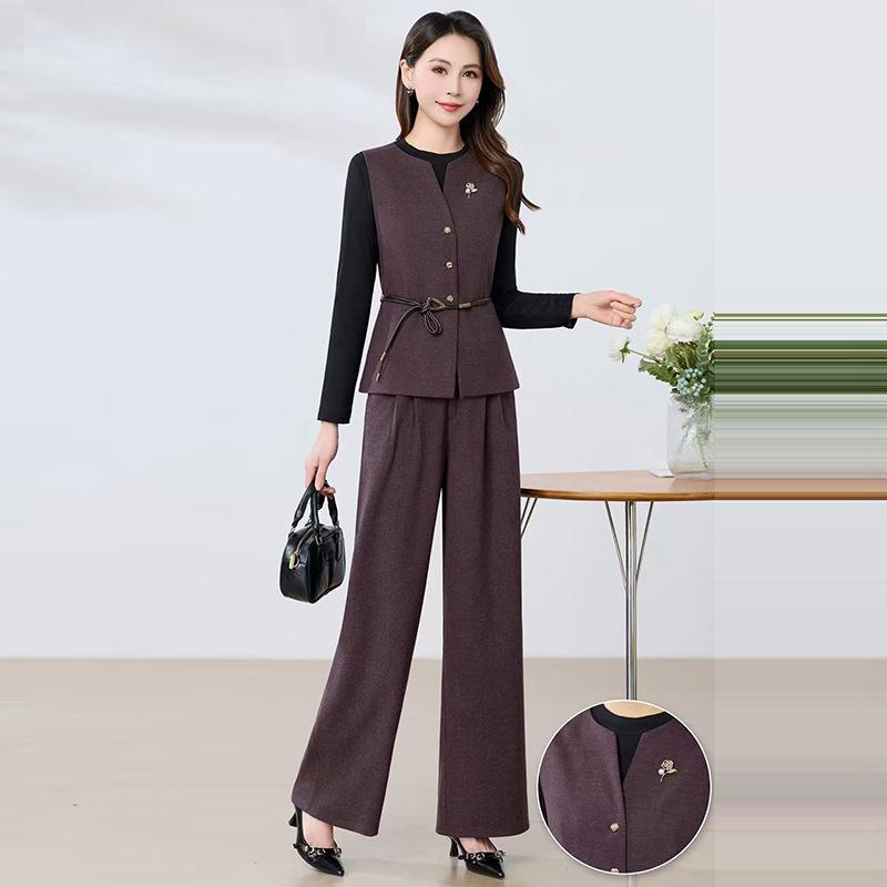 

Women s High-End Temperament Vest, Base Shirt & Wide-Leg Pants Set - Autumn 2026 Collection L фіолетовий