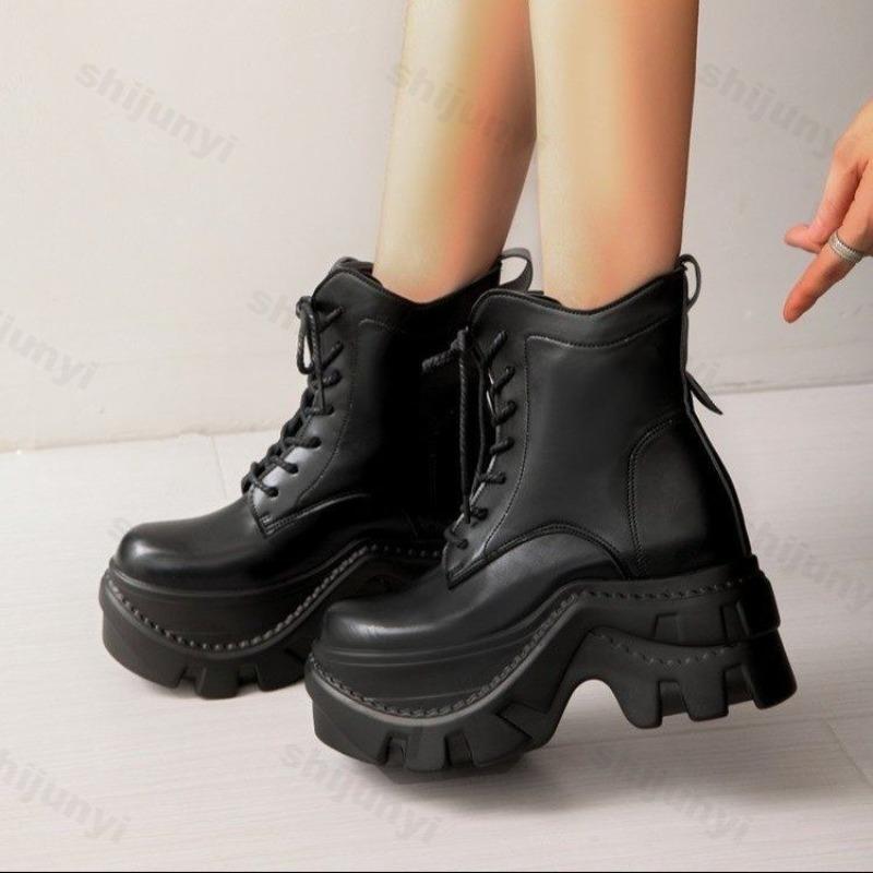 Fashion British Style Thick Sole Lace Up High Top Short Boots for Women 2025 Autumn New Fashion Versatile Comfortable Casual Ankle Boots