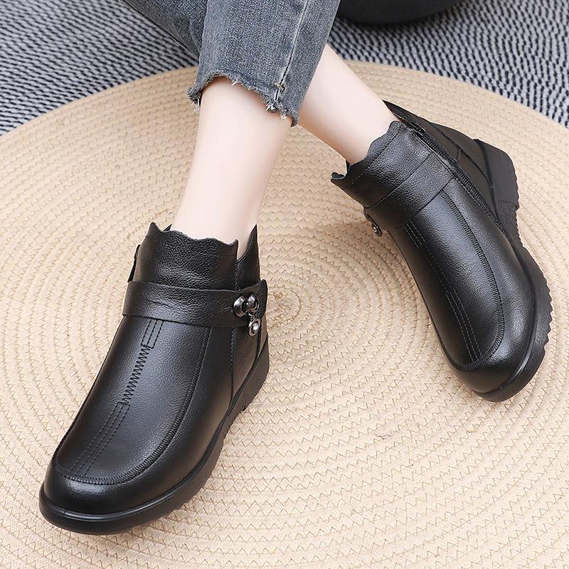 New Cotton Shoes with Thickened Fleece Soft Soles and Leather Boots for The Elderly
