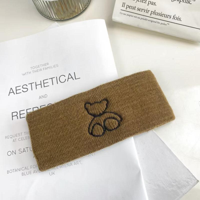 Autumn and winter daily wear fashion headgear headband knitted headband hair band warm forehead protection sports headband headscarf