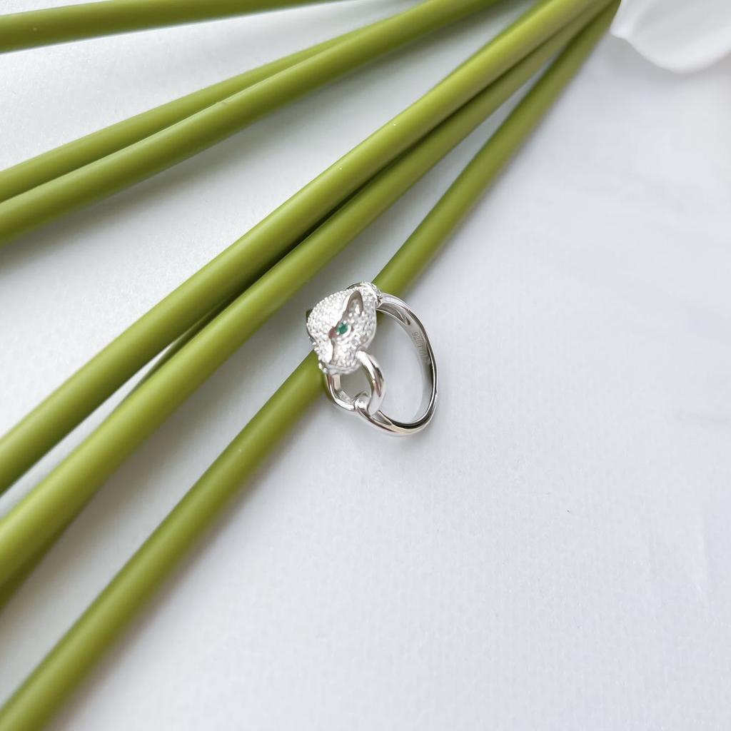 Silver Ring with Cubic Zirconia, Product Weight 4.79 G (60001741)