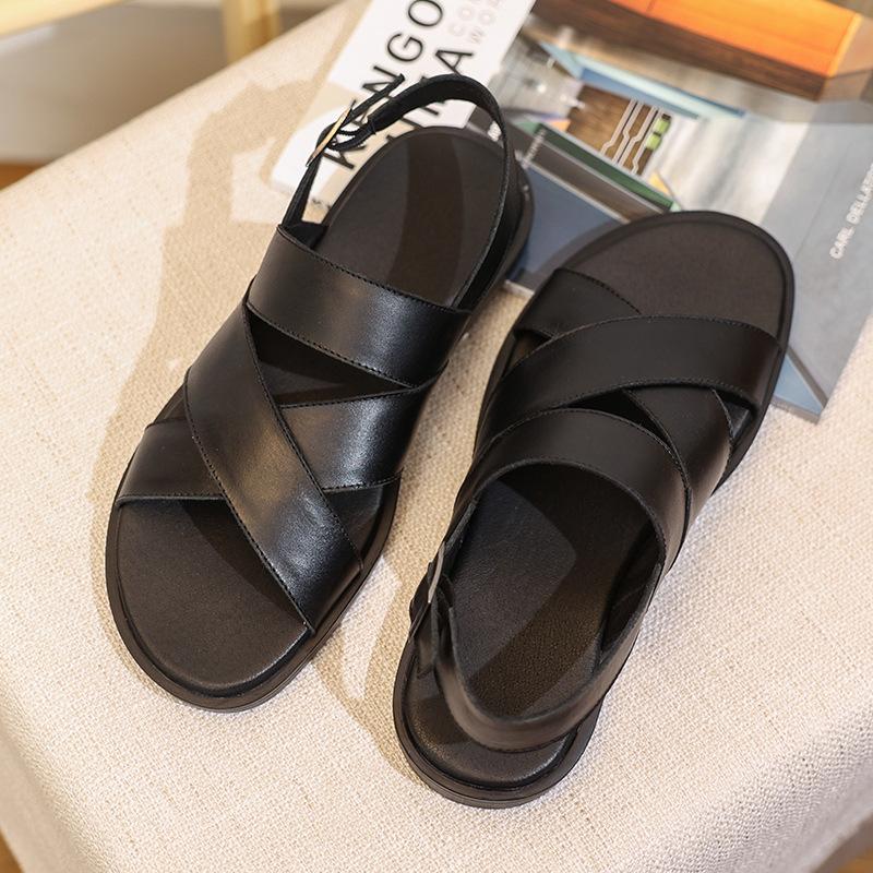 Trend Men Genuine Leather Sandals Summer Breathable Black Leather Casual Sandals Fashion Flats Lightweight Sandals Business Shoe