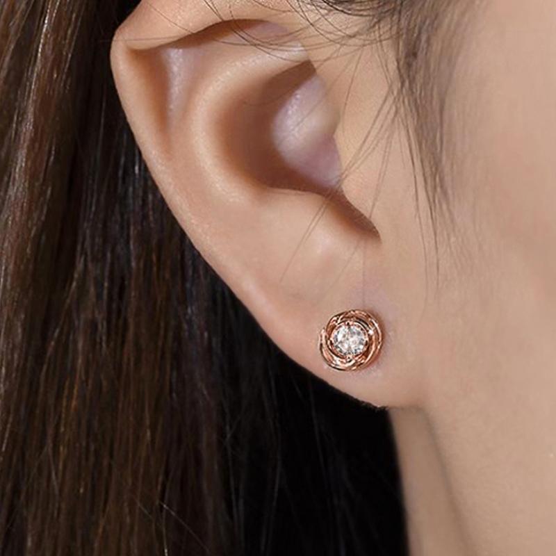 Simple Elegant Stud Earrings Female Versatile Daily Jewelry for Teens Rose Gold Color Bright Round Zirconia Accessories