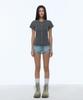 Gillaakaibeu Stud Patch Logo Dyed Crop T-Shirts_Charcoal