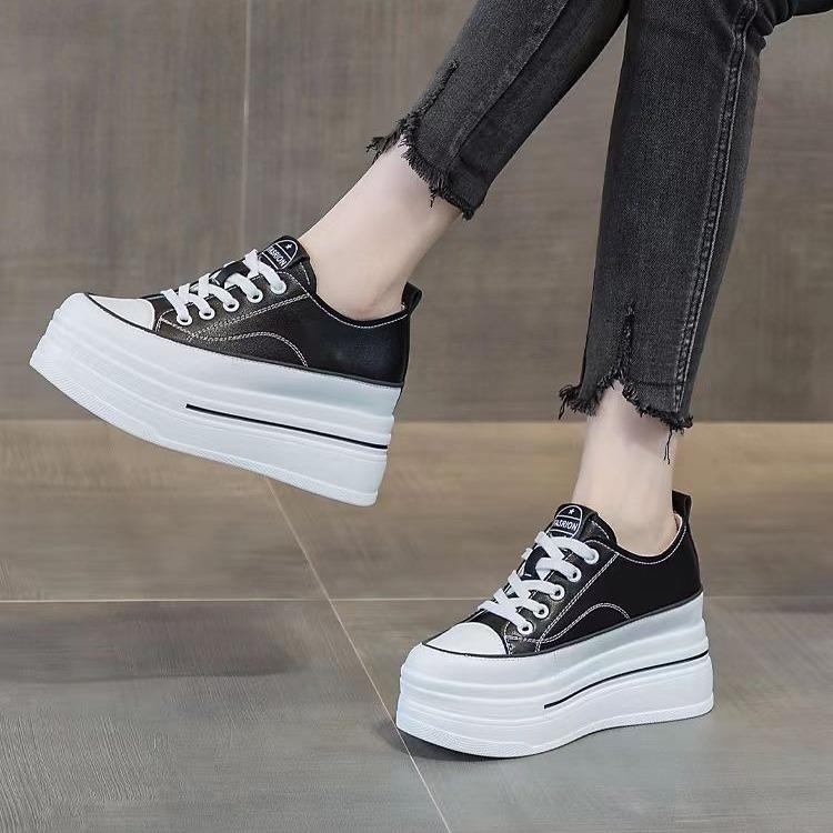 Small inner height-increasing women's shoes 8cm versatile and breathable 2025 summer new high-soled thick-soled ins muffin baseplate shoes