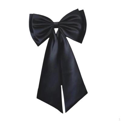 Abnehmbare Satin-Schleife als Dekoration für Geschenke