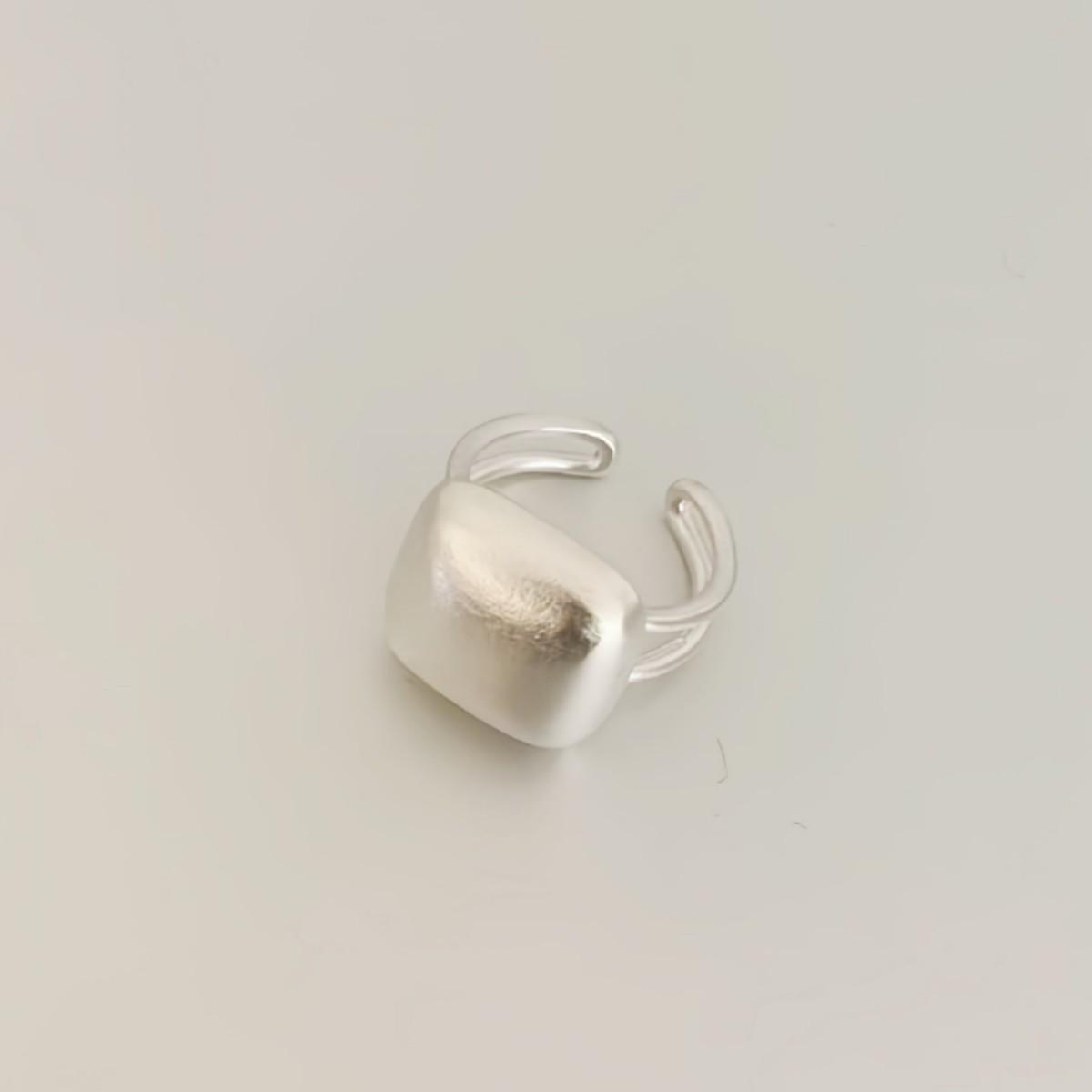 Korean Matte Square Brushed High-End Personality Ring