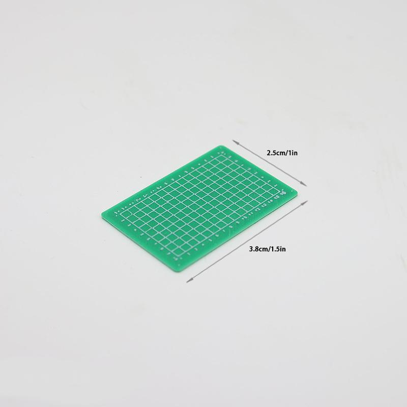 1 Piece 1/12 Dollhouse Mini Simulation Plate Cutting Plate Model Miniature Learn The Scene Accessories Doll Toys