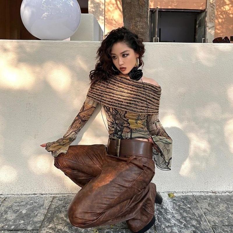 2KWEIRD Japanese Y2k Off Shoulder Tops Vintage Harajuku Flare Sleeve T-shirt Grunge Aesthetics Slash Neck Patchwork Mesh Tops