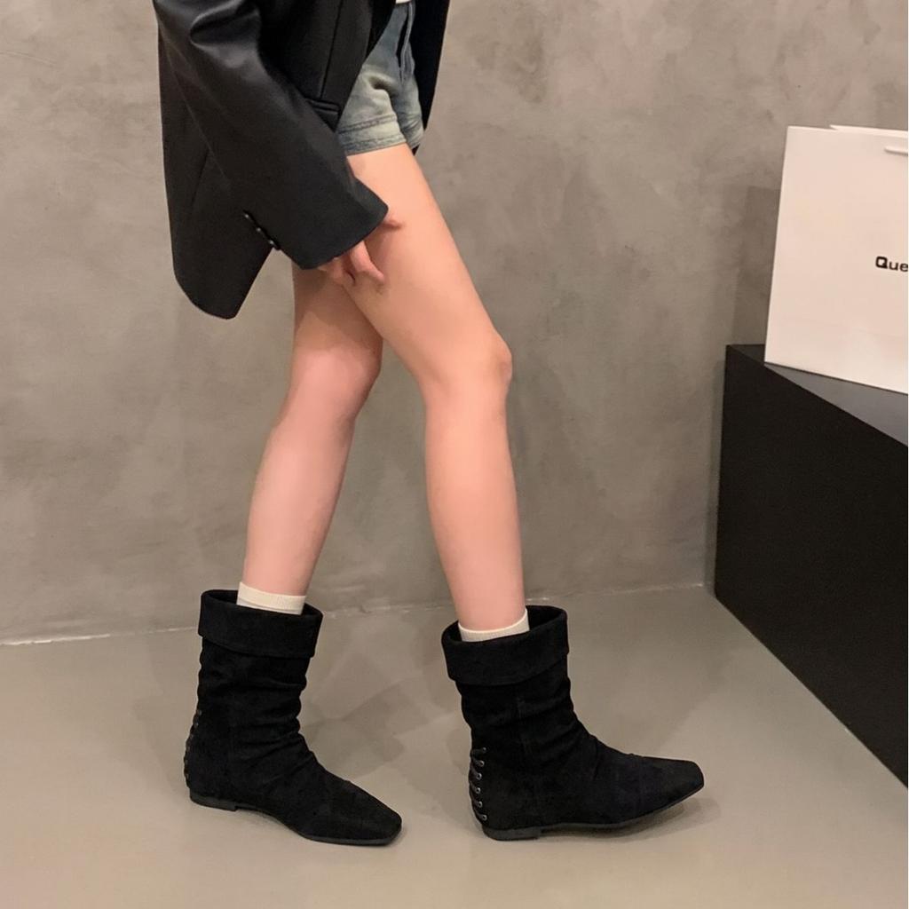 Inner height increase~ retro suede inner height increase Korean short boots women's small square head temperament autumn and winter versatile short