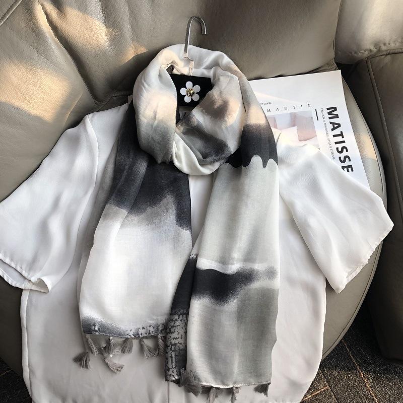 New Design Brand Women Floral Scarf Fashion Print Cotton Autumn Winter Warm Scarves Hijabs Lady Pashmina Foulards Bandana Muslim