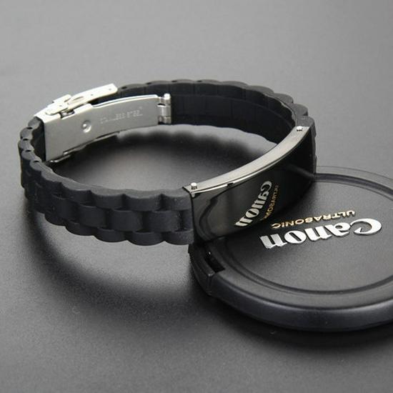 European & American Fashion Men's Silicone & Stainless Steel Engraved Bracelet