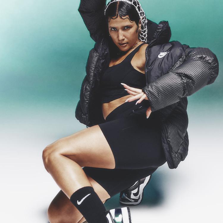 Nike Therma-Fit Luźna Kurtka Puchowa Damska Kurtka Czarna FB8788-010