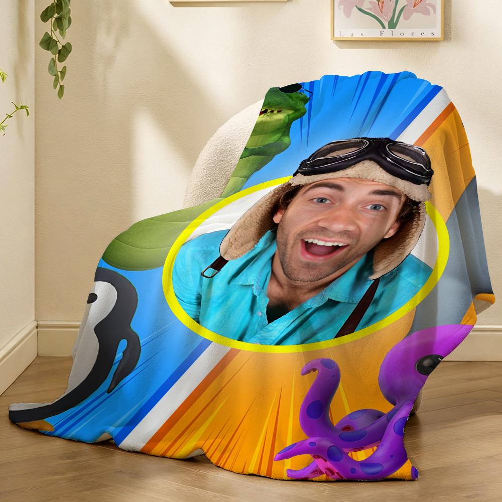 D-Danny Go Cartoon Throw Soft Flannel Throw Blanket, Lightweight Breathable Summer Nap Blanket For Sofa Home Travel Cozy Decor 75X95CM