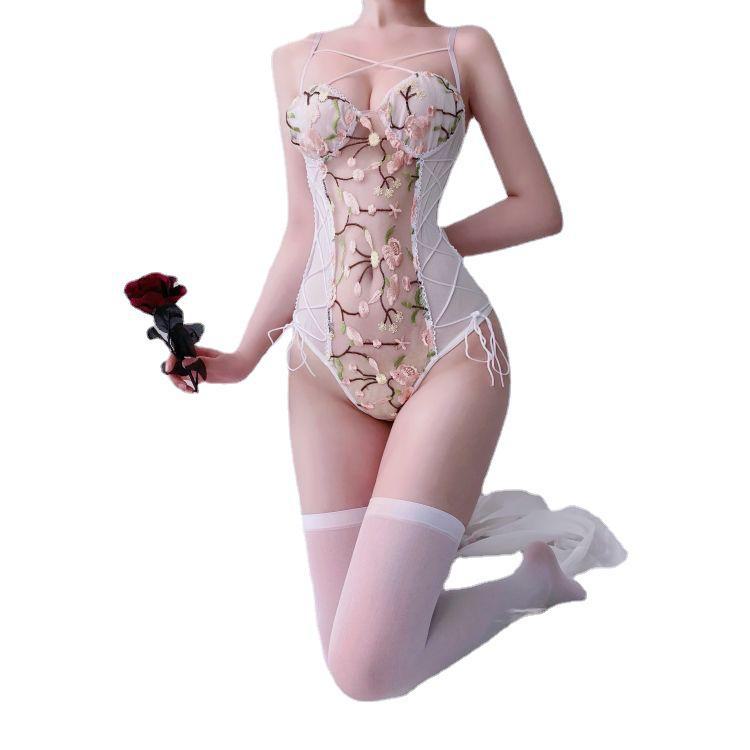 Svůdné spodní prádlo bez rozkroku: Provokativní jednodílné pyžamo pro malá poprsí – vášnivé půlnoční oblečení