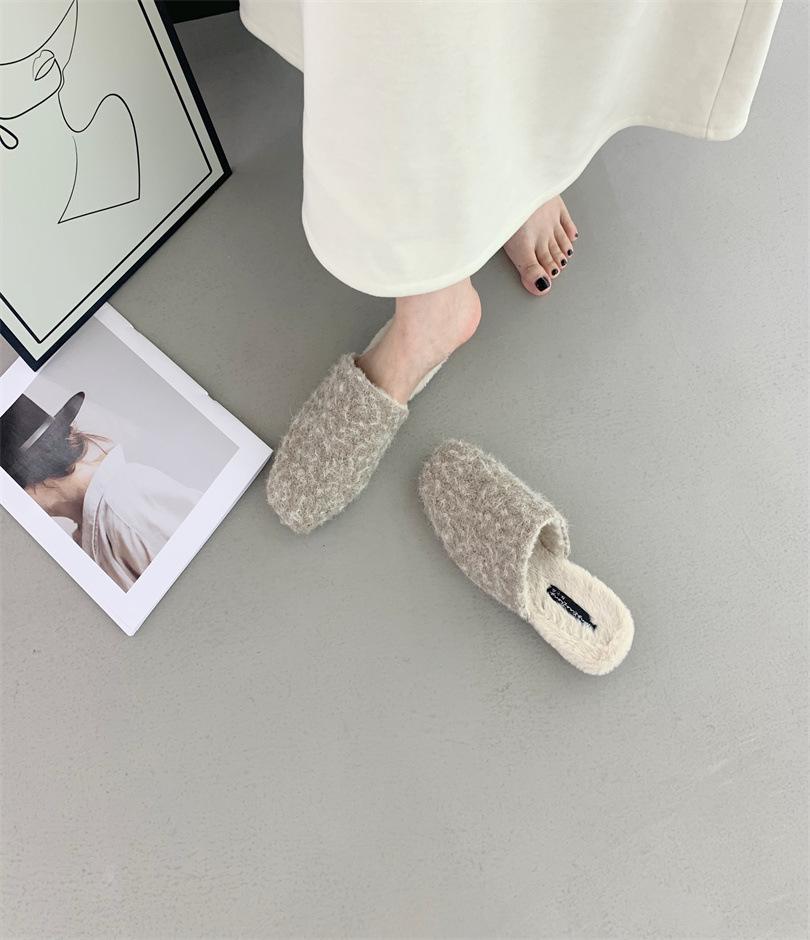 2025 new autumn and winter flat-bottomed retro bag head half slippers plush shoes cotton mop