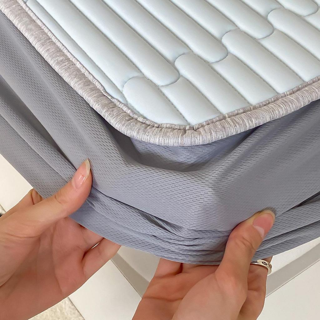 Class A Summer Cooling Cartoon Ice Silk Quilted 3-Piece Mat Set with Fitted Sheet