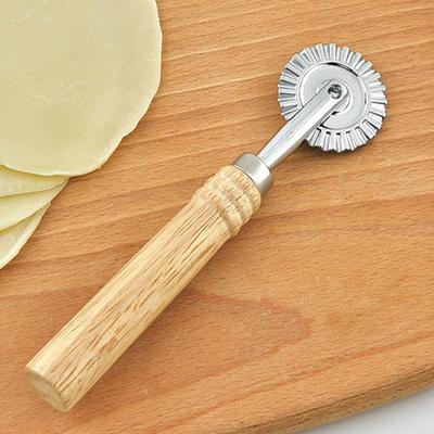 Pastry Wheel Cutter Stainless Steel Round Pizza Cutting Wheel Tools Home Pizza Divider Kitchen Gadgets Baking Cutting Tools
