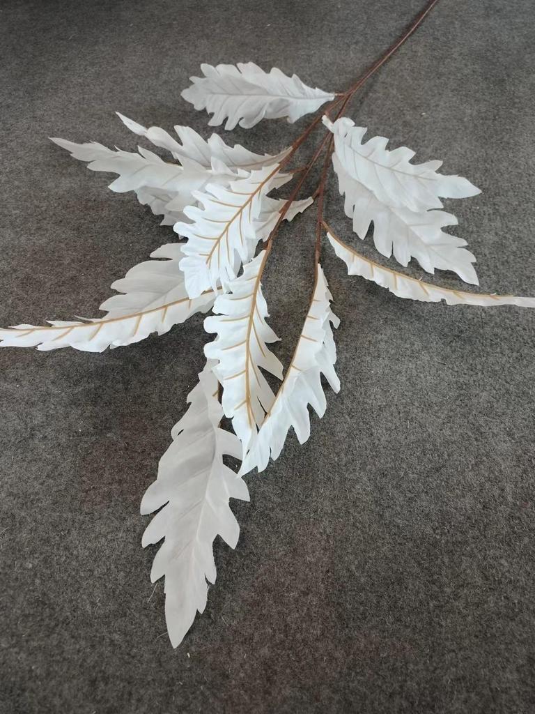 Weiße Hochzeitskapelle Decke Seidenblumen-Dekoration & Gangläufer