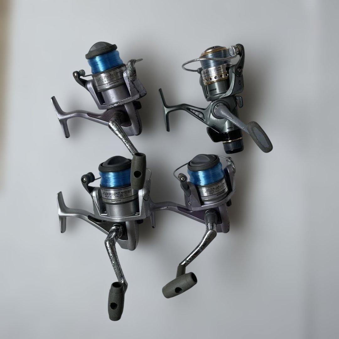Used Shimano and other reel set of 4