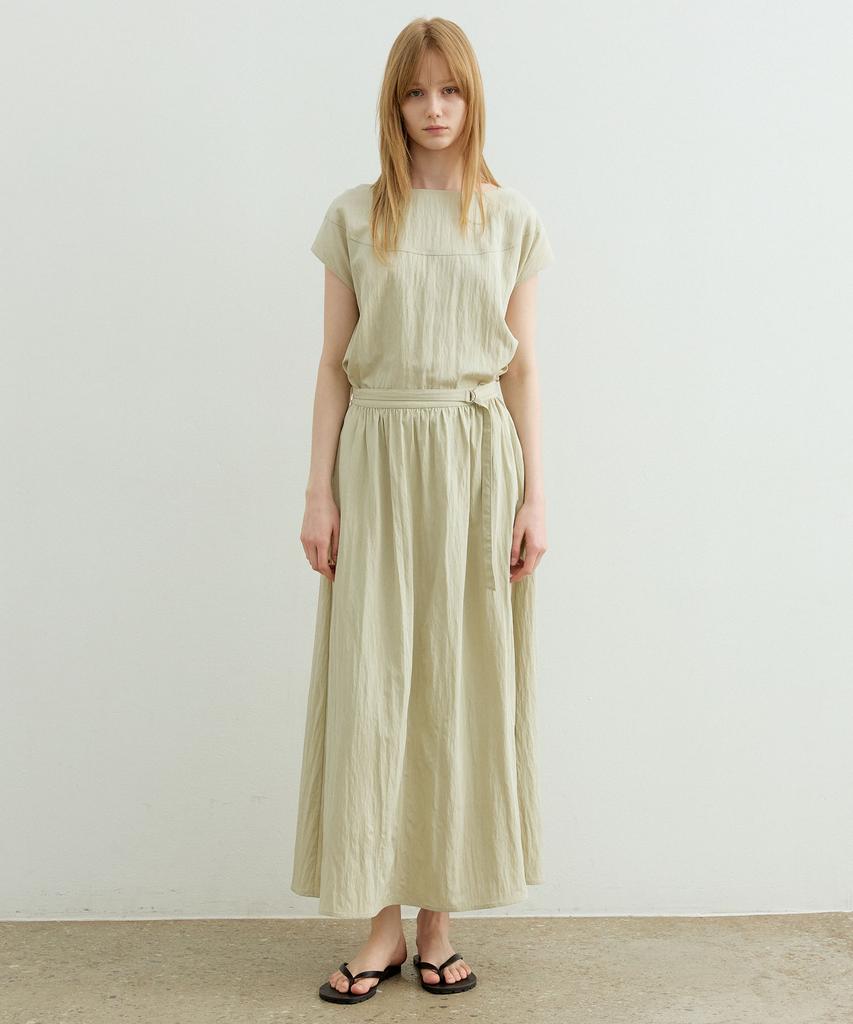Artid Boat Neck Belted Long Dress_Light Beige