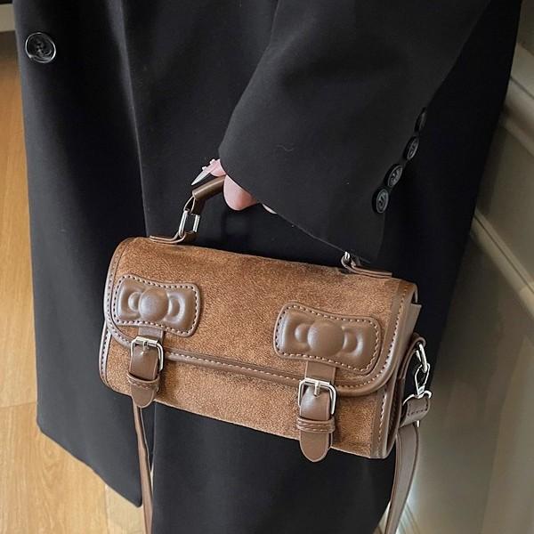 2025 New Women's College Style Shoulder Bag Fashion Bag Versatile Premium Portable Small Square Bag Crossbody Bag