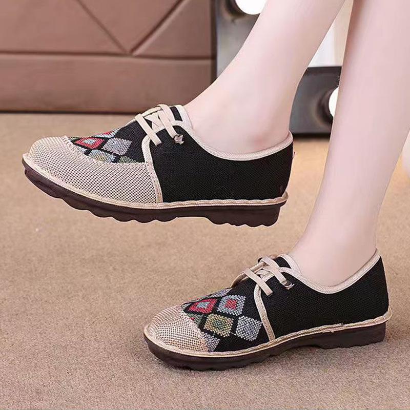 New Old Beijing Cloth Shoes Embroidered Women's Shoes Non-slip Soft Sole Middle-aged and Elderly Mother Shoes Retro Ethnic Style Flat-soled Single S