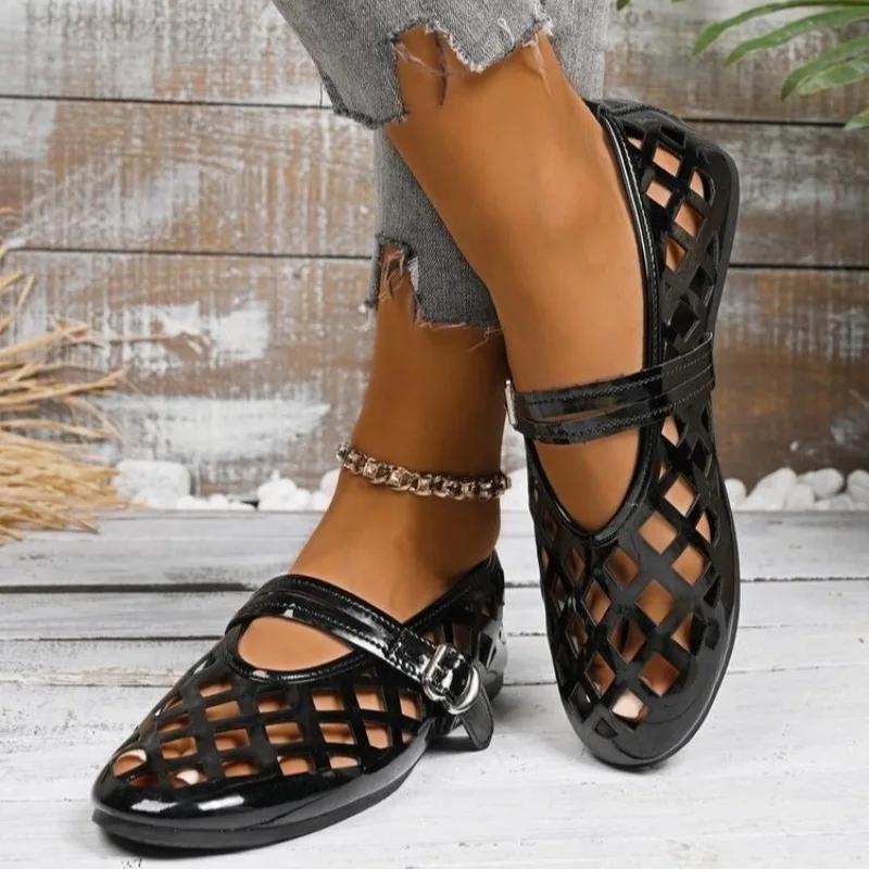025 New  Buckle Strap Women's Flats Hollow Shoes Light Weight Comfortable Casual Slip-Ons Comfortable Flat Low Heels