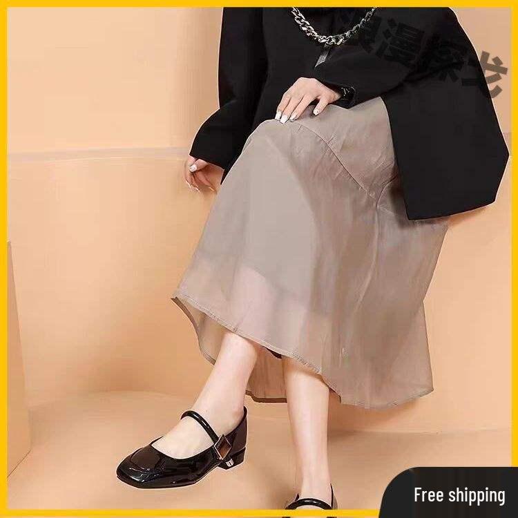 

Retro Red Mary Jane Low-Cut Leather Flats - Spring/Summer 2025 Women s Collection 39