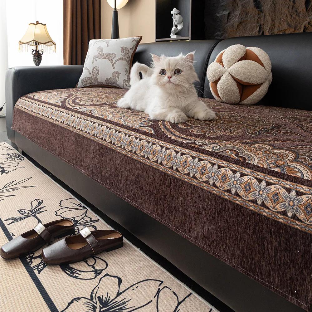 2025 New European Style Light Luxury All Seasons Universal Chenille Jacquard Fashionable Sofa Cushion Cover Backrest Towel