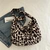 Tide Shoulder Bag Women'S Plush Lamb Wool Foreign Woolen Casual Large-Capacity Messenger Bag