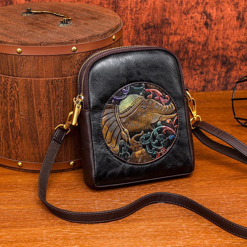 Pfingstrose Geprägter Druck Premium Textur Lässige Umhängetasche - Neue Chinesische Stil Crossbody-Tasche für Lässigen und Pendlergebrauch