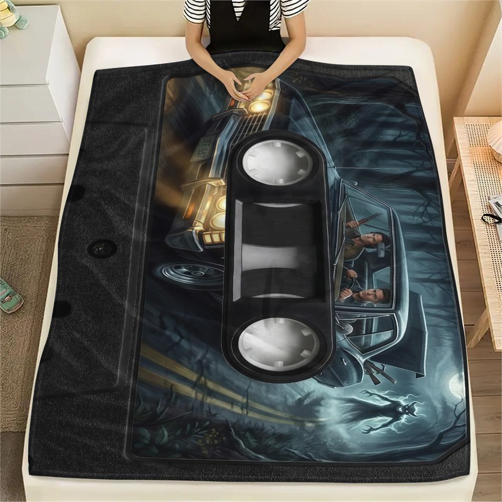 Alien and Supernatural Print Flannel Blanket,High quality Comfortable for All Seasons,Home Decor,Warmth and Comfort,Perfect for Christmas Gifts