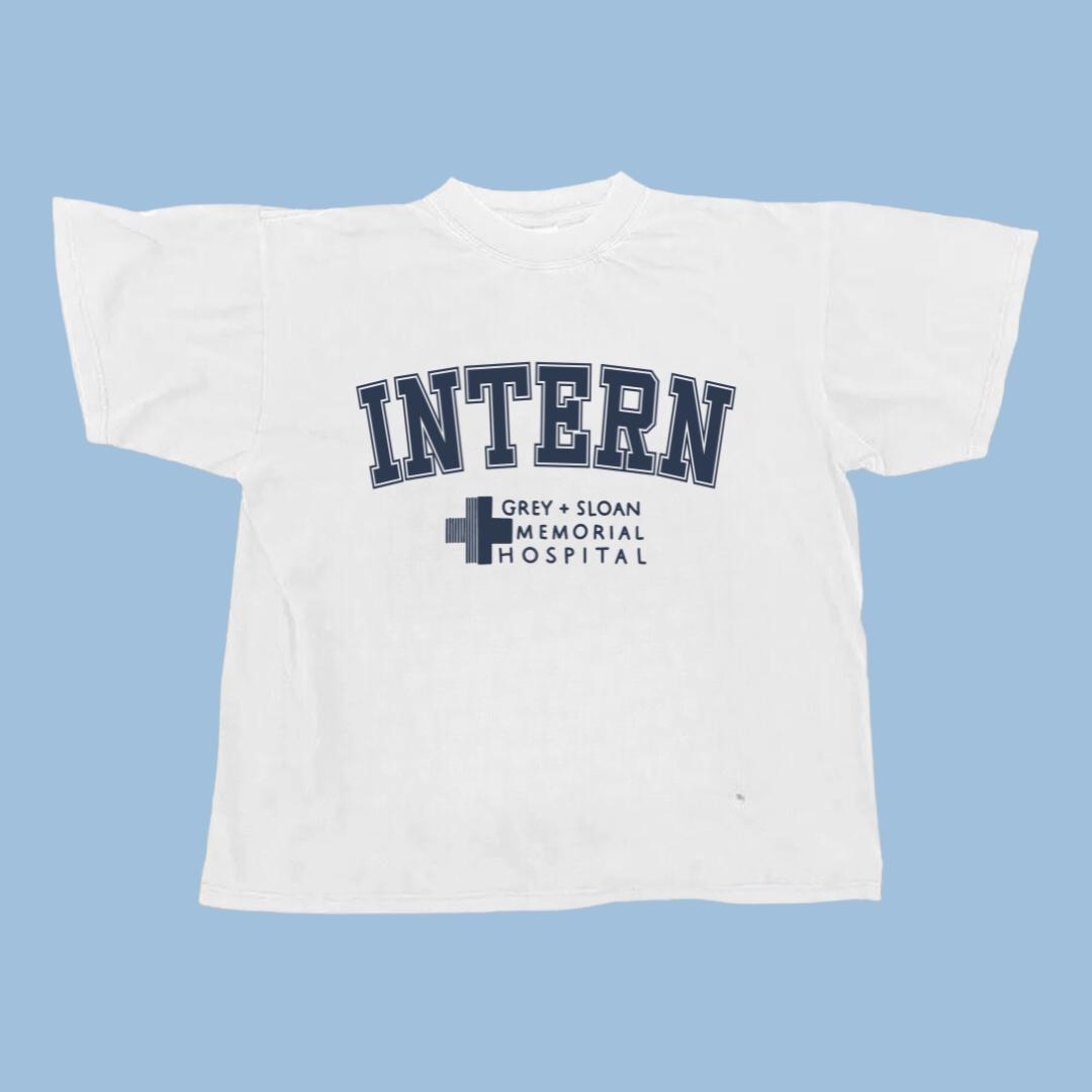 Grey Sloan Memorial Hospital InternGrey Sloan InternOversized TshirtRetroAestheticFashionTV SeriesA Gift for Her S
