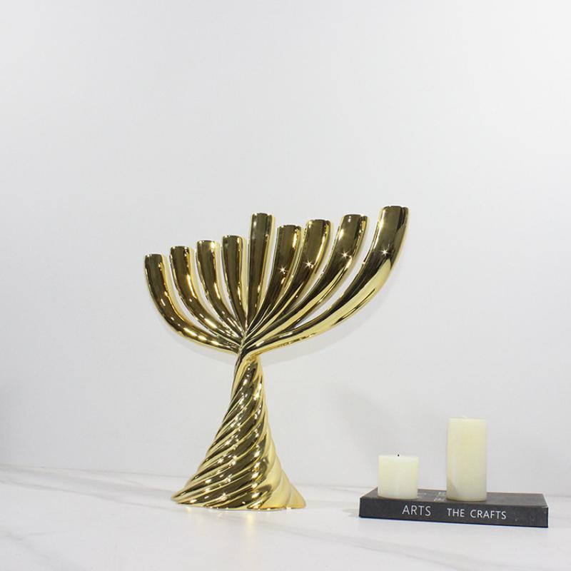 Creative Metal Candle Holder Nine Gold Geometric Twist Candle Stands Candlestick Fishtail Centerpieces Home Decoration