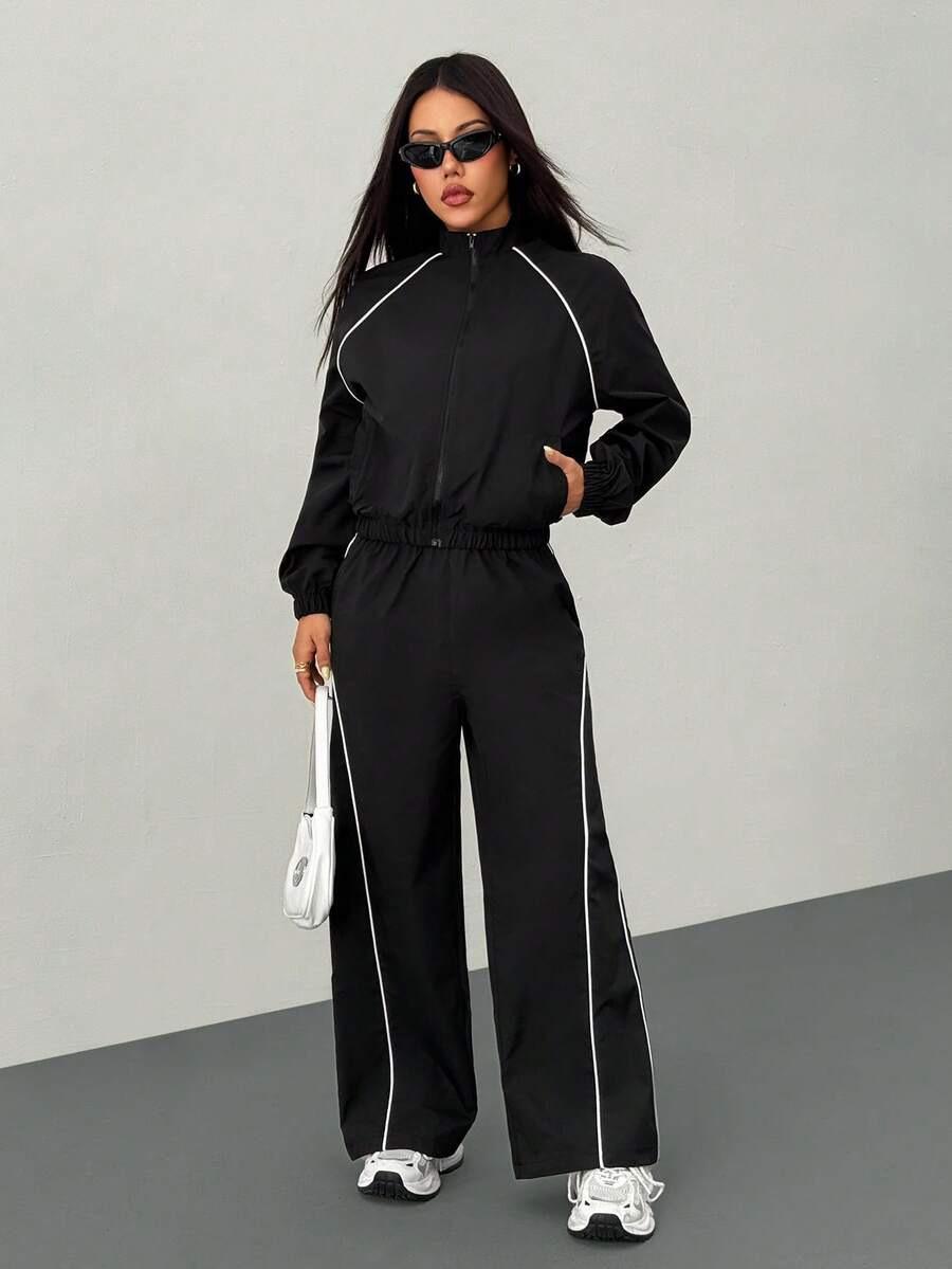 Casual striped sports suit for women