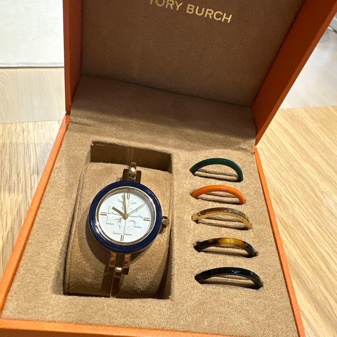 Used TORY BURCH change bezel watch