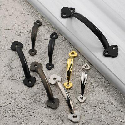 Accessori e parti di mobili – Maniglie per porte